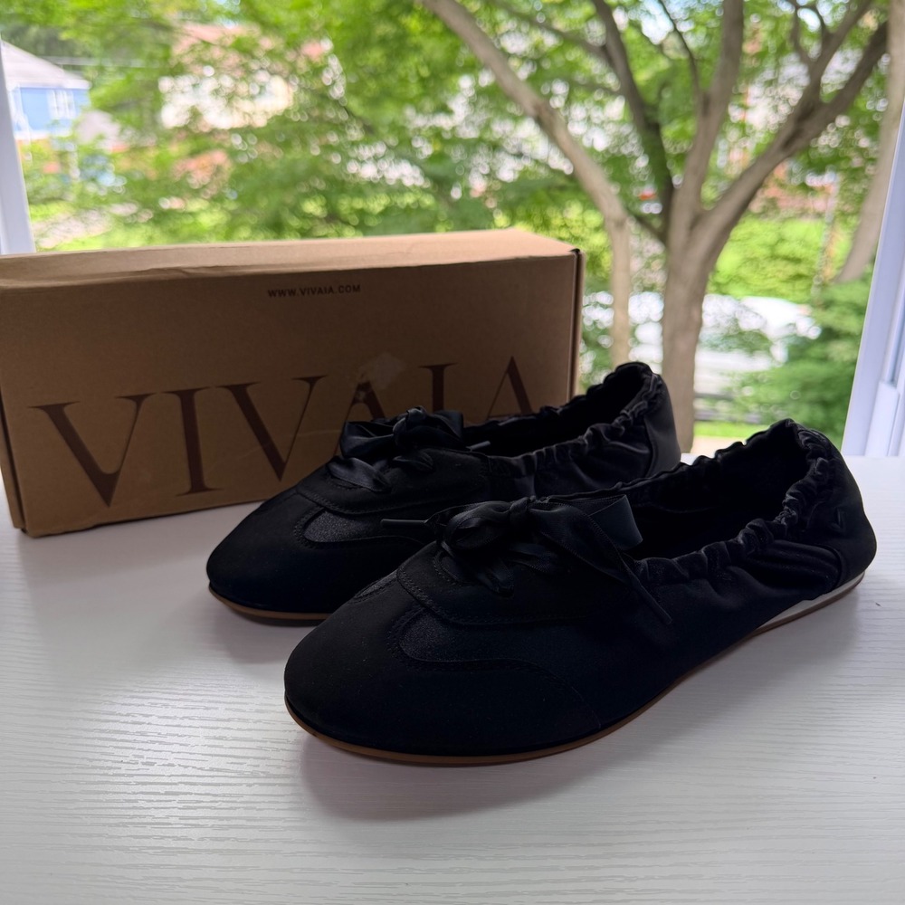 VIVAIA Yanka Black Satin Lace-Up Flats Women's US 7.5 / EU 38.5 NIB - Picture 4 of 9